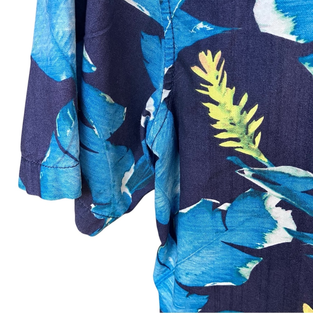 Vans Men’s Navy Indigo Tropical Print Button Up Shirt Tailored Fit M - Picture 2 of 7